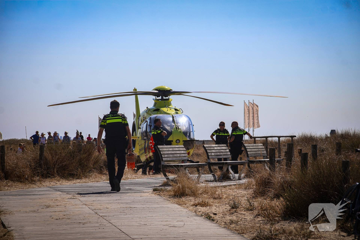 Hulpdiensten intensief ingezet op strand wegens medische noodsituatie