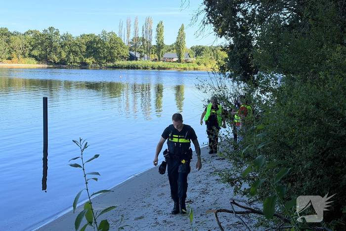 Overleden persoon aangetroffen in recreatieplas