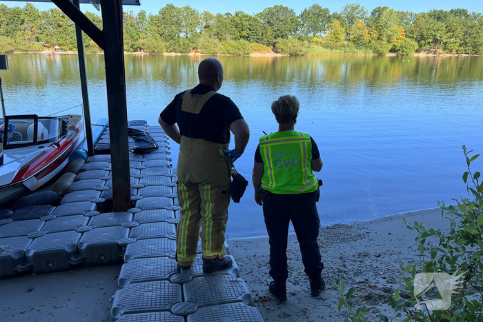 Overleden persoon aangetroffen in recreatieplas