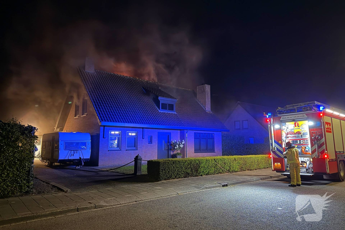 Woningbrand door brandende voerboot