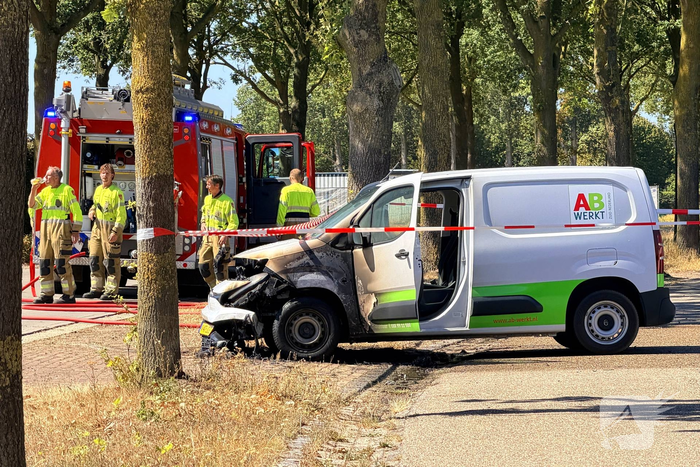 Auto in brand tijdens rit