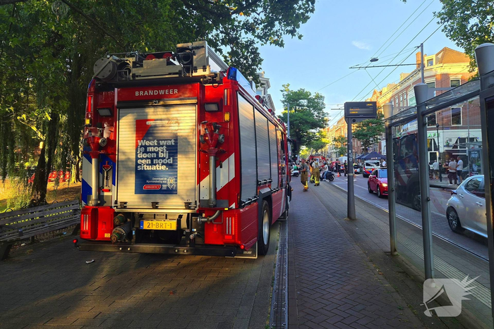 Schoorsteenbrand breid zich uit