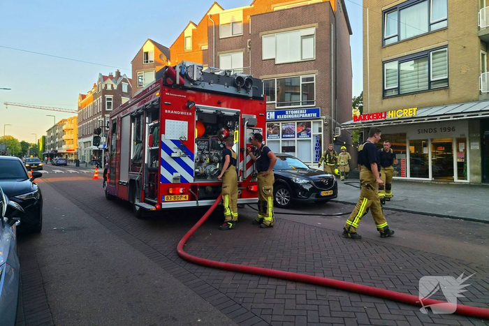 Bankstel en bosschages in brand