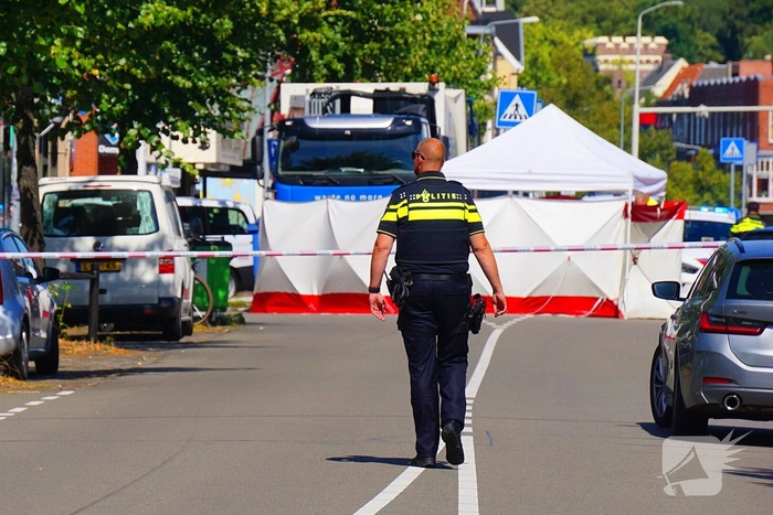 81-jarige voetganger overleden na ongeval met vrachtwagen