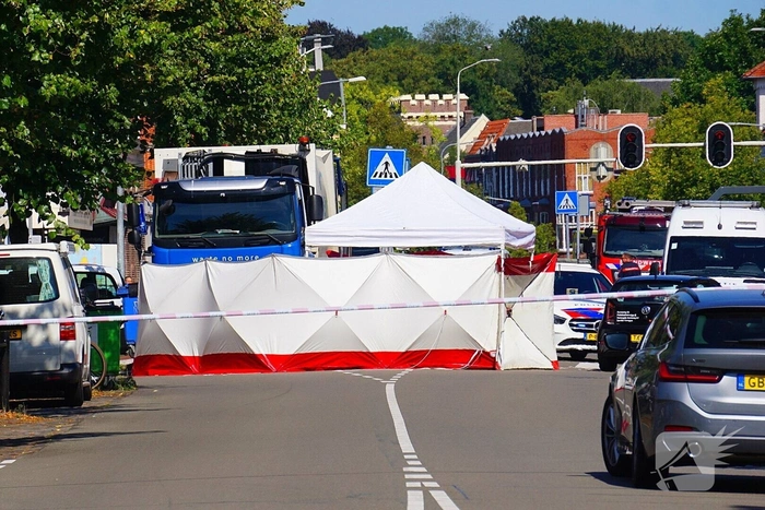 81-jarige voetganger overleden na ongeval met vrachtwagen