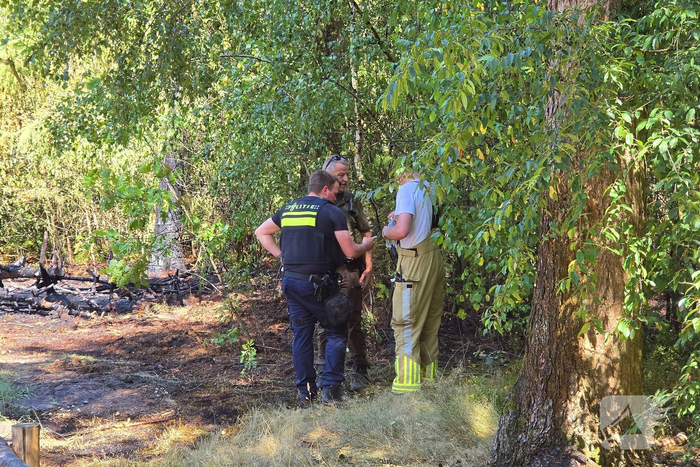 Beginnende bosbrand door snel optreden in de kiem gesmoord