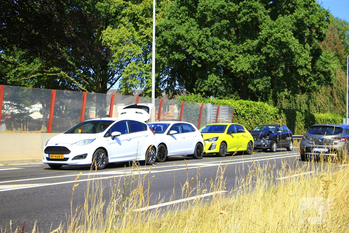 Kettingbotsing zorgt voor verkeershinder
