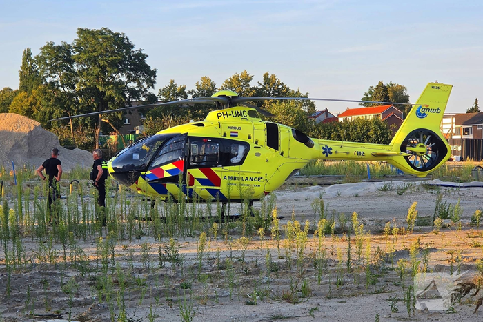Traumateam landt op terrein voor noodsituatie
