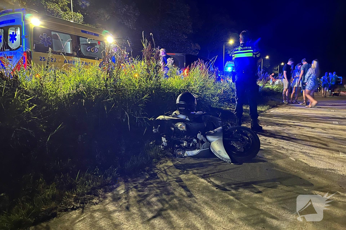 Scooterrijder zonder rijbewijs in botsing