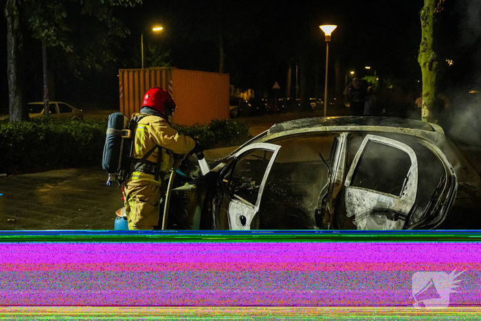 Brandstichting aan oplaadplek voor elektrische voertuigen