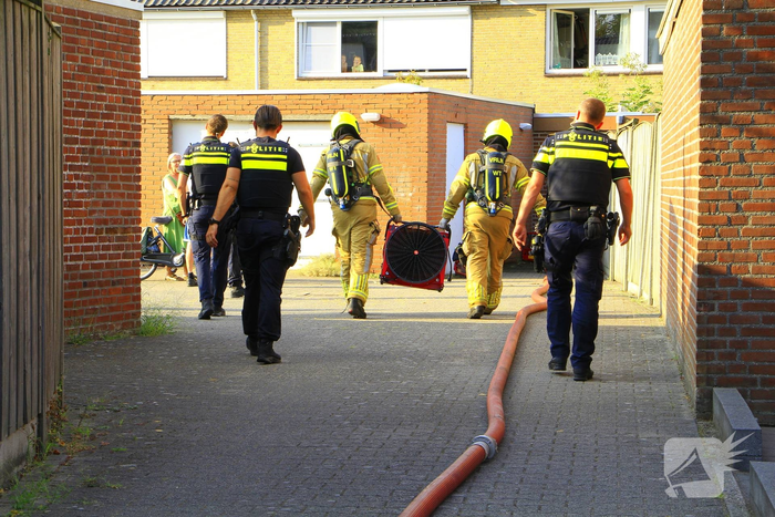 Man gewond bij steekvlam tijdens barbecue