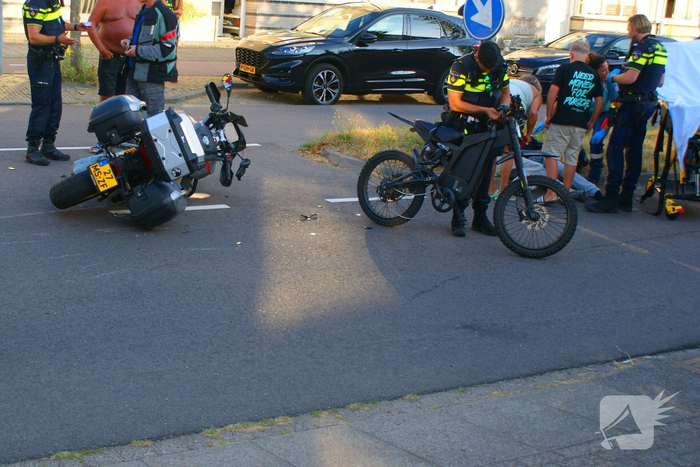 Fatbiker in botsing met motorrijder