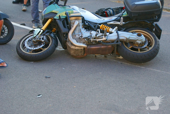 Fatbiker in botsing met motorrijder