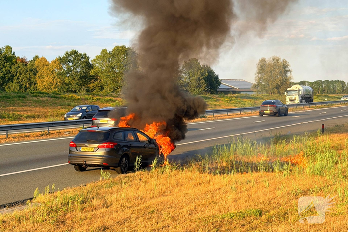 Auto in brand tijdens rit