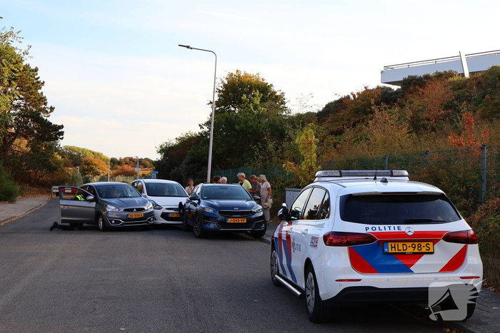 Politie ingezet bij ongeval met drie voertuigen