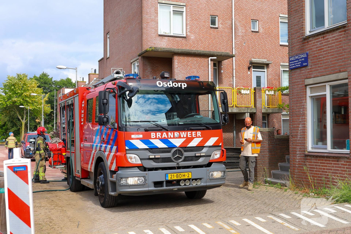 Brand in vrachtwagen blust gevaar voor omliggende woningen