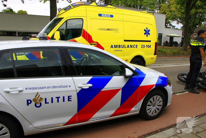 Fatbike botst op stilstaande bus