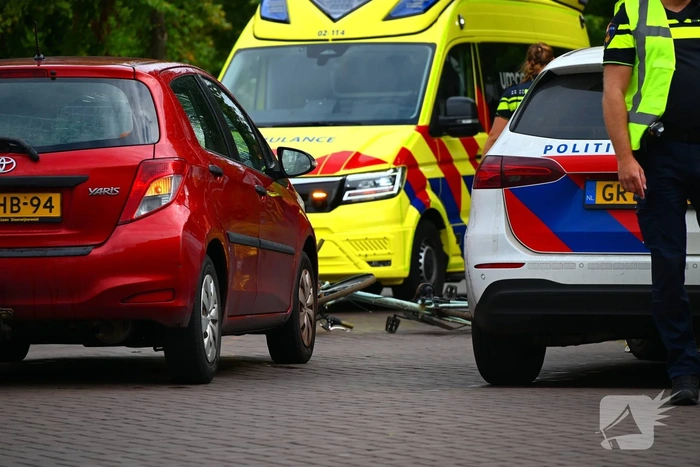Fietser gewond bij aanrijding met auto