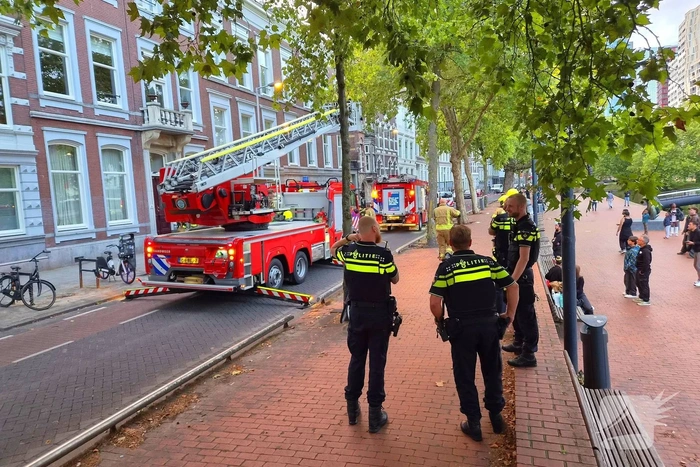 Dakbrand zorgt voor brandweeractie