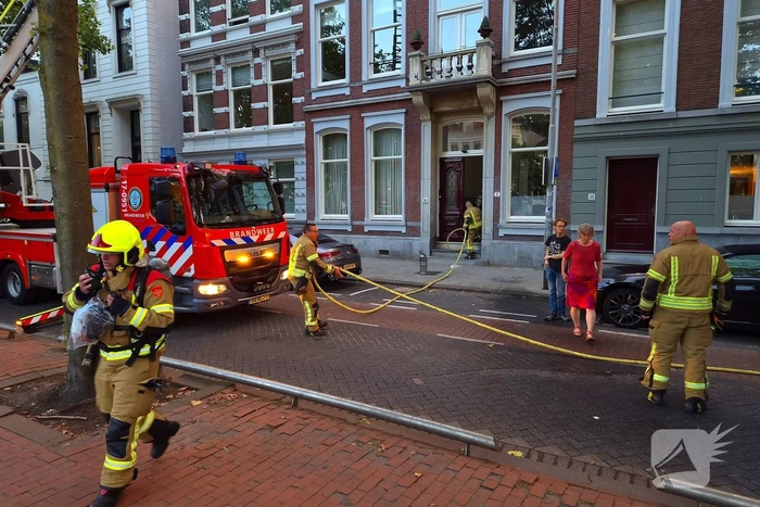Dakbrand zorgt voor brandweeractie