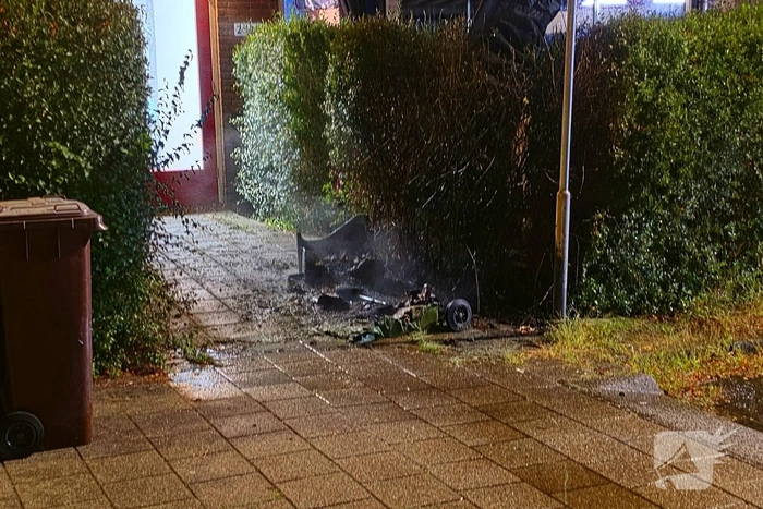 Woning gecontroleerd na containerbrand