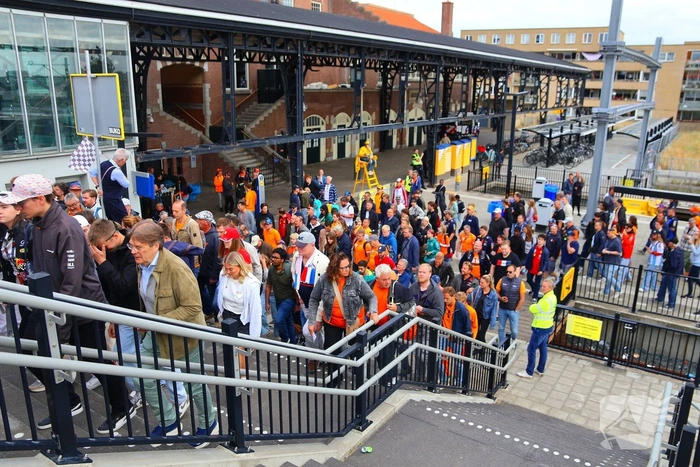 Defecte trein zorgt voor verstoring van dienstregeling Max Express