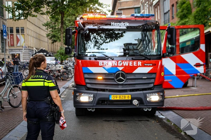 Grote brandweer inzet bij gebouwbrand