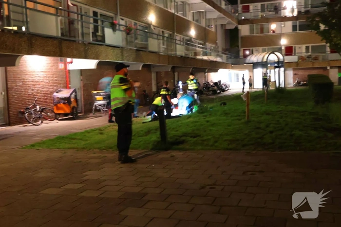 Steekincident laat één zwaargewonde achter