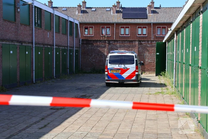 Hulpdiensten ingezet bij garagebox na mislukte experiment met vreemde stoffen