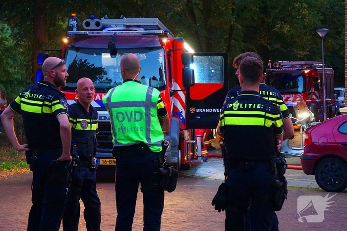 Brand in woning leidt tot grote inzet van brandweer