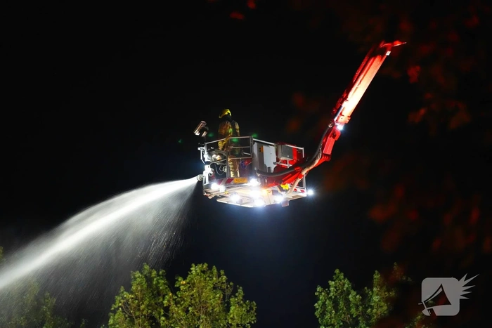 Brand door ventilator in schuur