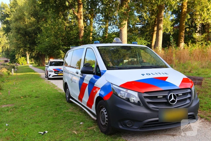 Achtergelaten fiets en tas zorgen voor melding persoon te water