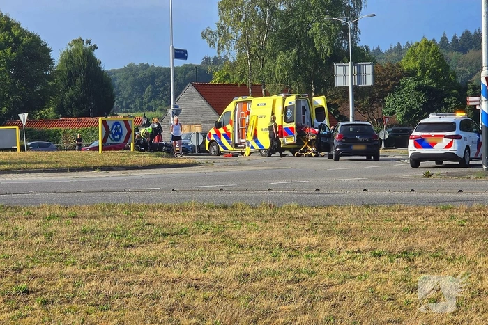 Motorrijder gewond bij aanrijding