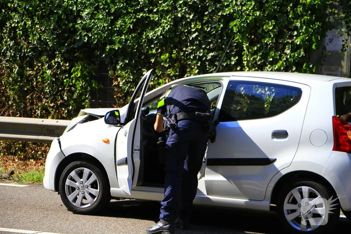 Botsing op drukke weg veroorzaakt file