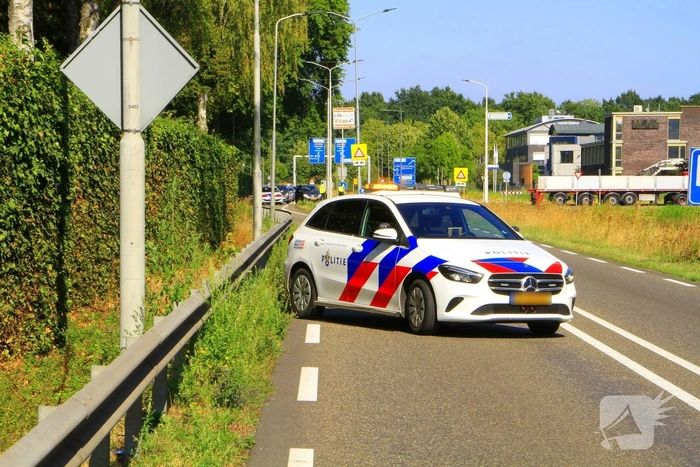 Botsing op drukke weg veroorzaakt file