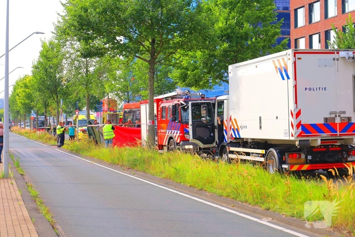 Fietser zwaargewond bij aanrijding met stadsbus