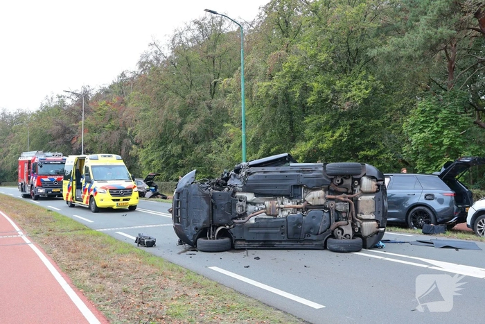 Zwaar ongeval tussen vier auto's zorgt voor gewonden