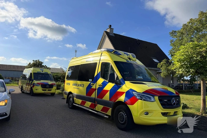 Hulpdiensten reageren op medische noodsituatie