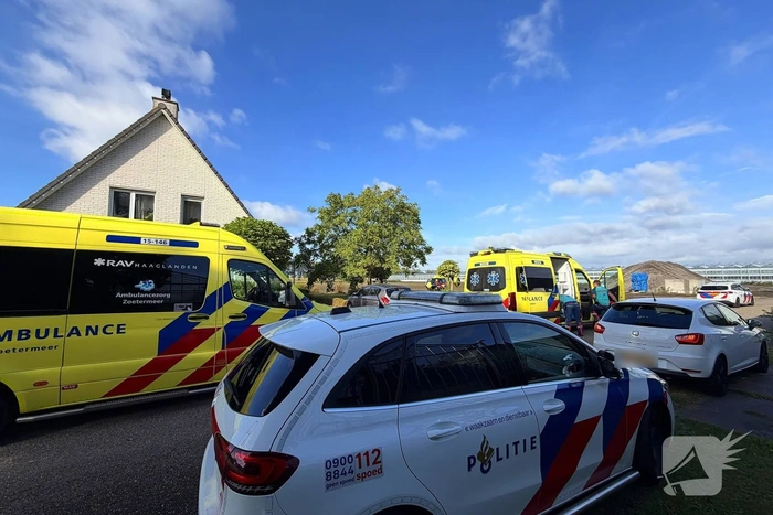Hulpdiensten reageren op medische noodsituatie