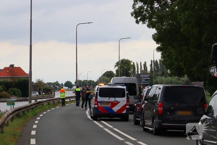 Overleden persoon aangetroffen in het water