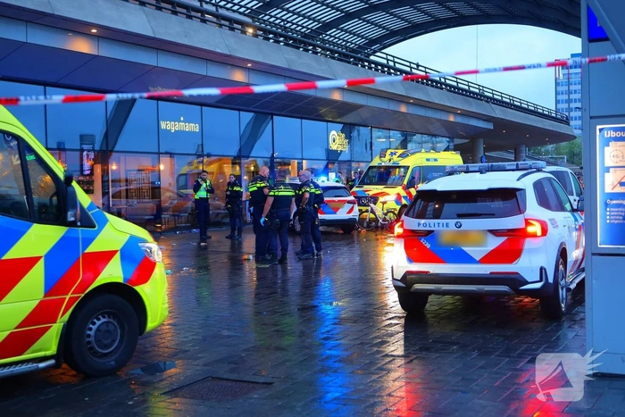 Steekincident leidt tot gewonde bij centraal station
