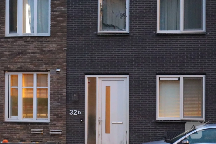Explosie bij woning veroorzaakt schade