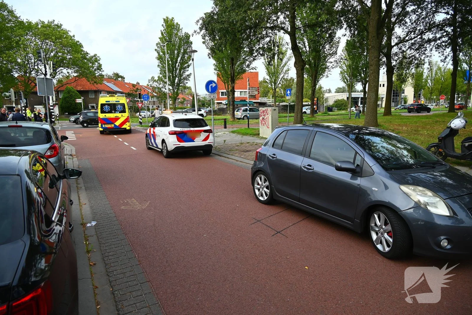 Fietsster komt in aanrijding met auto