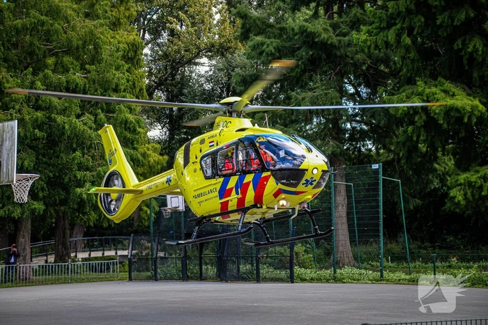 Brandweer assiteert politie bij incident