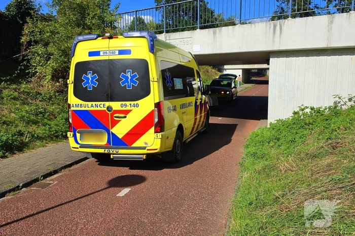 Persoon komt ten val in een tunnel