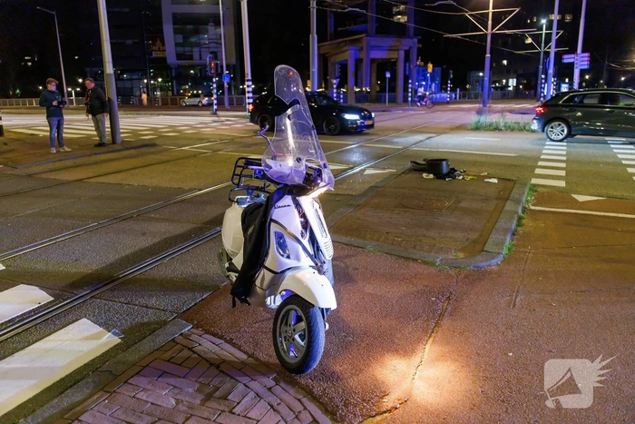 Scooterrijder gewond na aanrijding