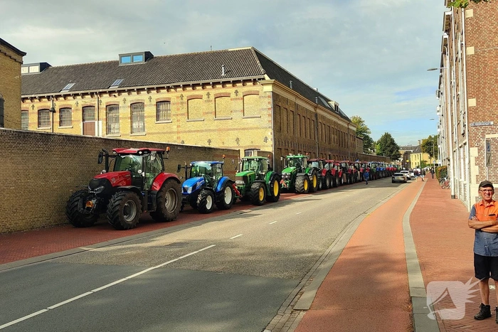 Boeren met trekkers naar provinciehuis voor demonstratie tegen stikstofplannen