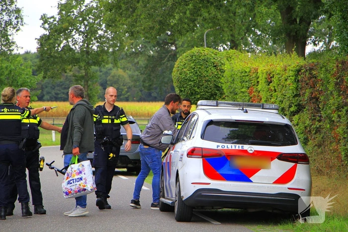 Bestuurder onder invloed belandt in greppel na aanrijding