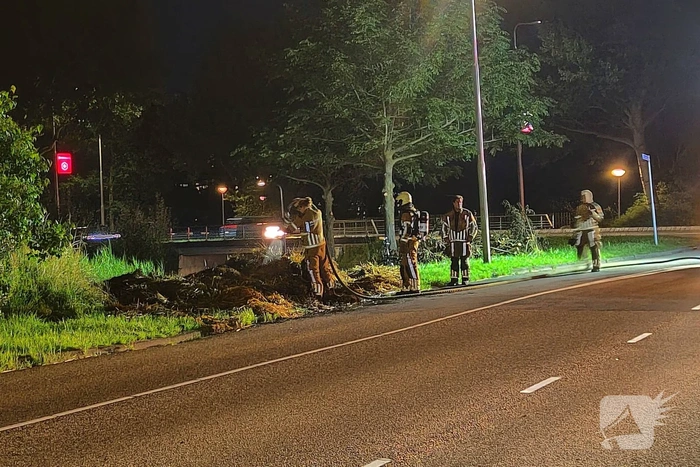 Bermbrand onder controle na snelle inzet