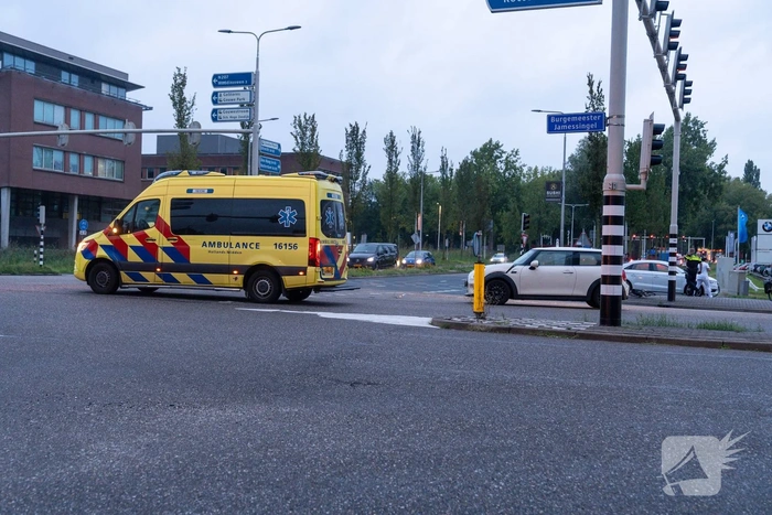 Fietser gewond bij aanrijding met auto